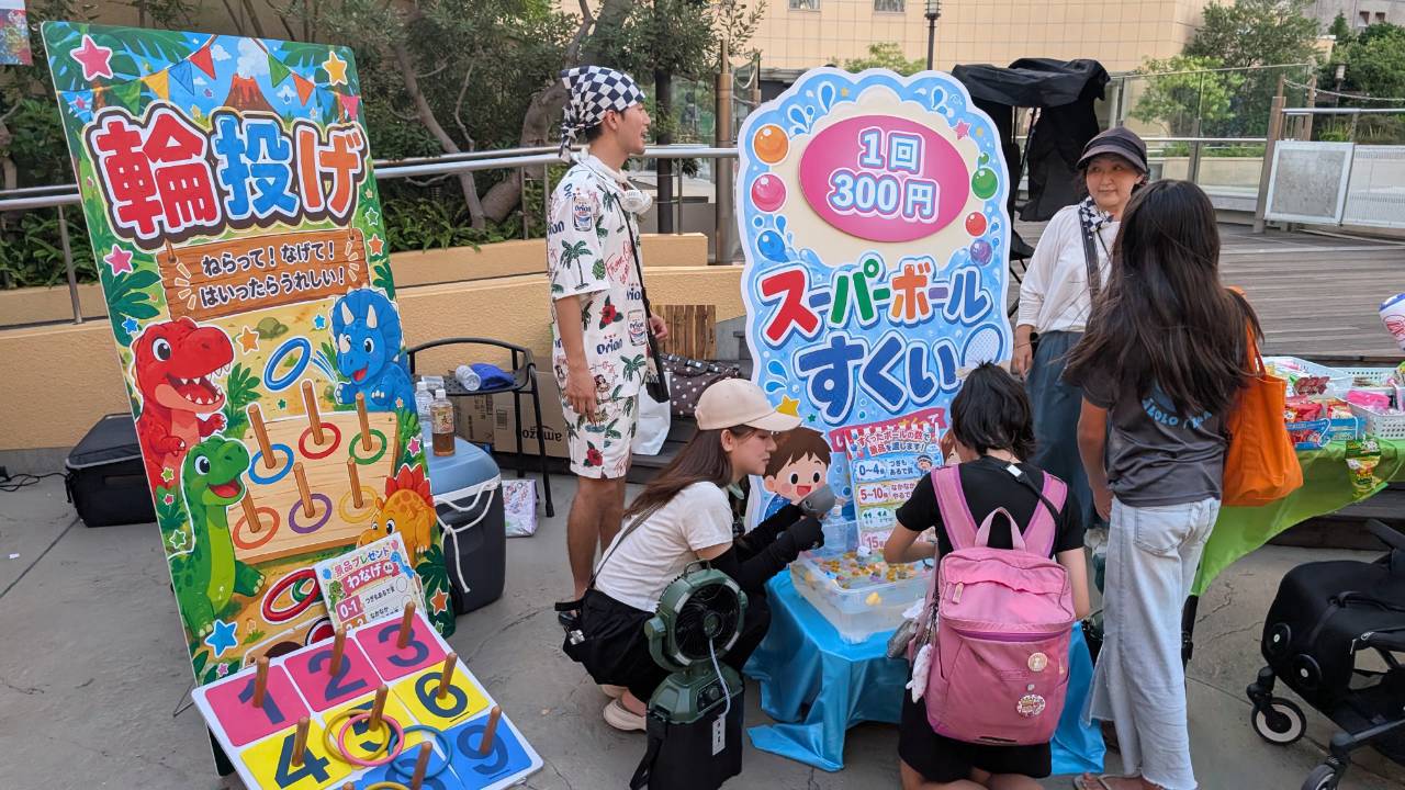 イベント会場の出店ブース